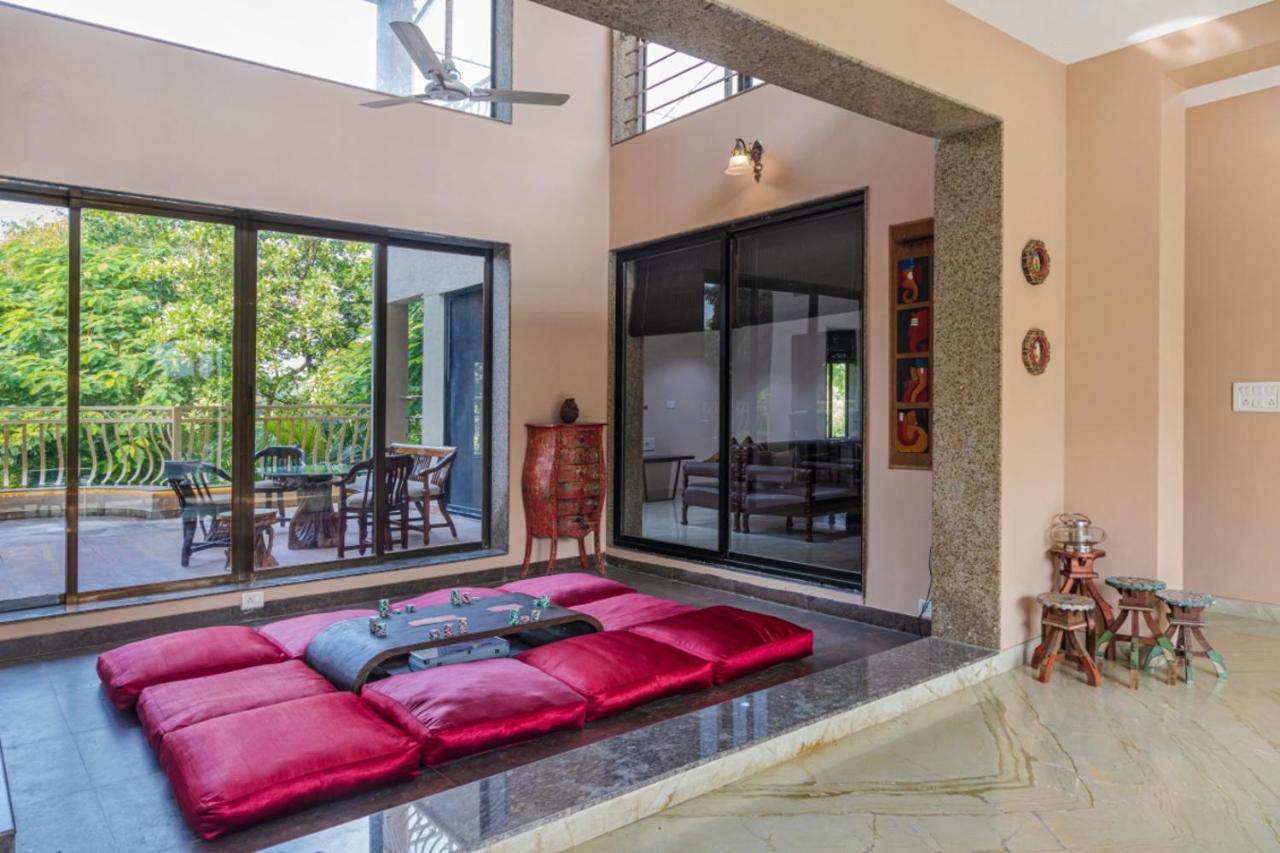 Saffronstays Aura, Alibaug - Luxury Pool Villa With A Game Room And Spacious Lawn Алібаґ Екстер'єр фото